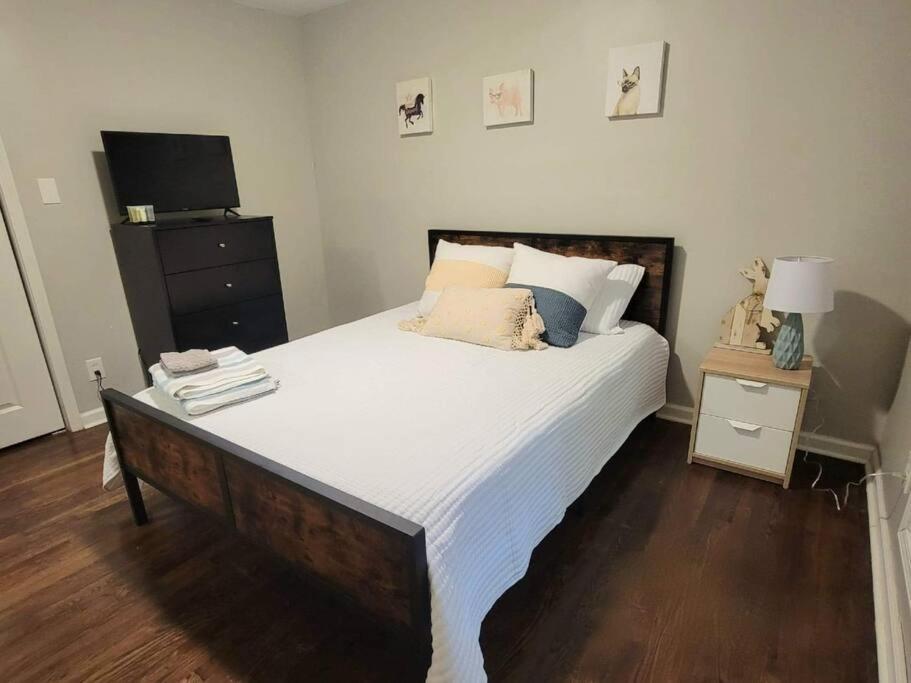 Refreshed!! Private 4Brms 2 Bath - 2 King Beds!! Villa Smyrna Bagian luar foto