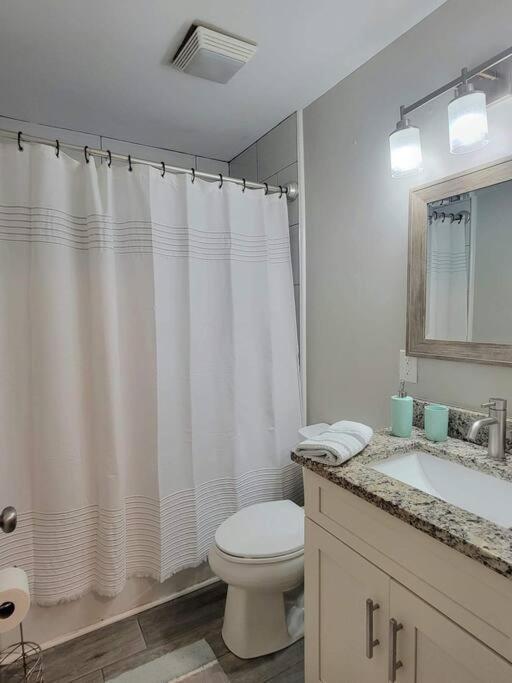 Refreshed!! Private 4Brms 2 Bath - 2 King Beds!! Villa Smyrna Bagian luar foto